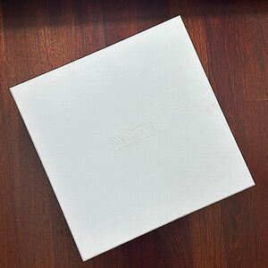 NWT Gorgeous Luxury Luxe Gift Box